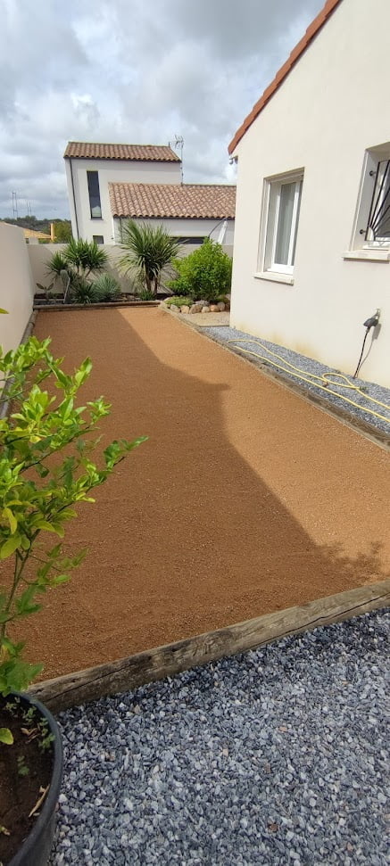 Création d'un terrain de pétanque